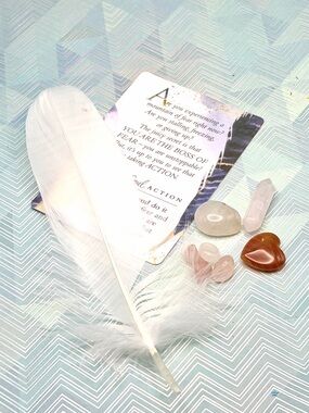 Mixed Crystal Heart & Tumbled Stone Set with Feather